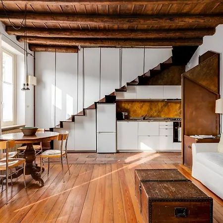 Duplex Incantevole Sui Tetti Nel Cuore Dei Navigli Apartmán Milán